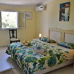 Konstantin Apartamento *